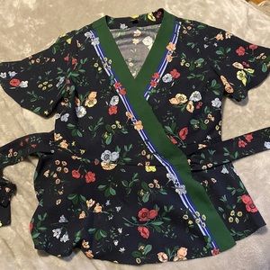 Wrap blouse - Ann Taylor - size medium - colorful short sleeve